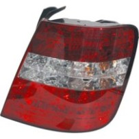 Achetez FEU ARRIÈRE DROIT (EXTÉRIEUR 5 PORTES) FIAT FIAT STILO 01-03 au meilleur prix sur todocarrocería.com