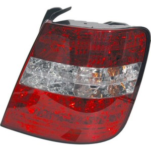 Compra PILOTO TRASERO DERECHO (EXTERIOR 5 PUERTAS) FIAT FIAT STILO 01-03 al mejor precio en todocarrocería.com