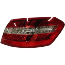 Achetez FEU ARRIÈRE DROIT (EXTÉRIEUR AVANTG LED) MERCEDES MERCEDES E W212 09- au meilleur prix sur todocarrocería.com