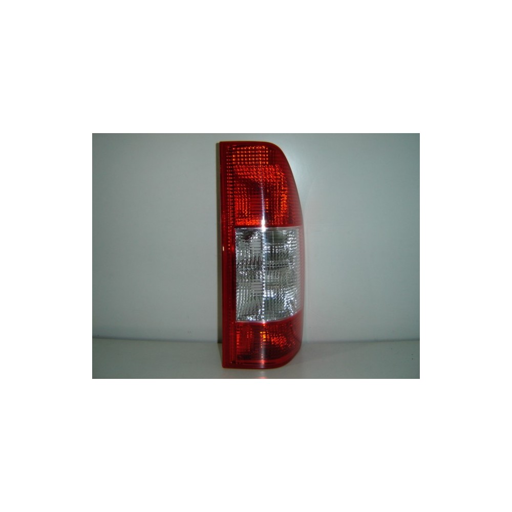 Compra PILOTO TRASERO DERECHO (MONOBLOCO) MERCEDES MERCEDES SPRINTER 03- al mejor precio en todocarrocería.com