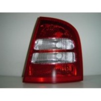 Compra PILOTO TRASERO DERECHO (SEDAN) SKODA SKODA OCTAVIA 01- al mejor precio en todocarrocería.com