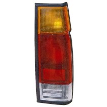 Compra PILOTO TRASERO DERECHO CX METALICA NISSAN NISSAN KING CAB 87-/93- al mejor precio en todocarrocería.com
