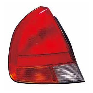 Achetez FEU ARRIÈRE DROIT EXTÉRIEUR (5 PORTES) MITSUBISHI MITSU CARISMA 95-98 au meilleur prix sur todocarrocería.com