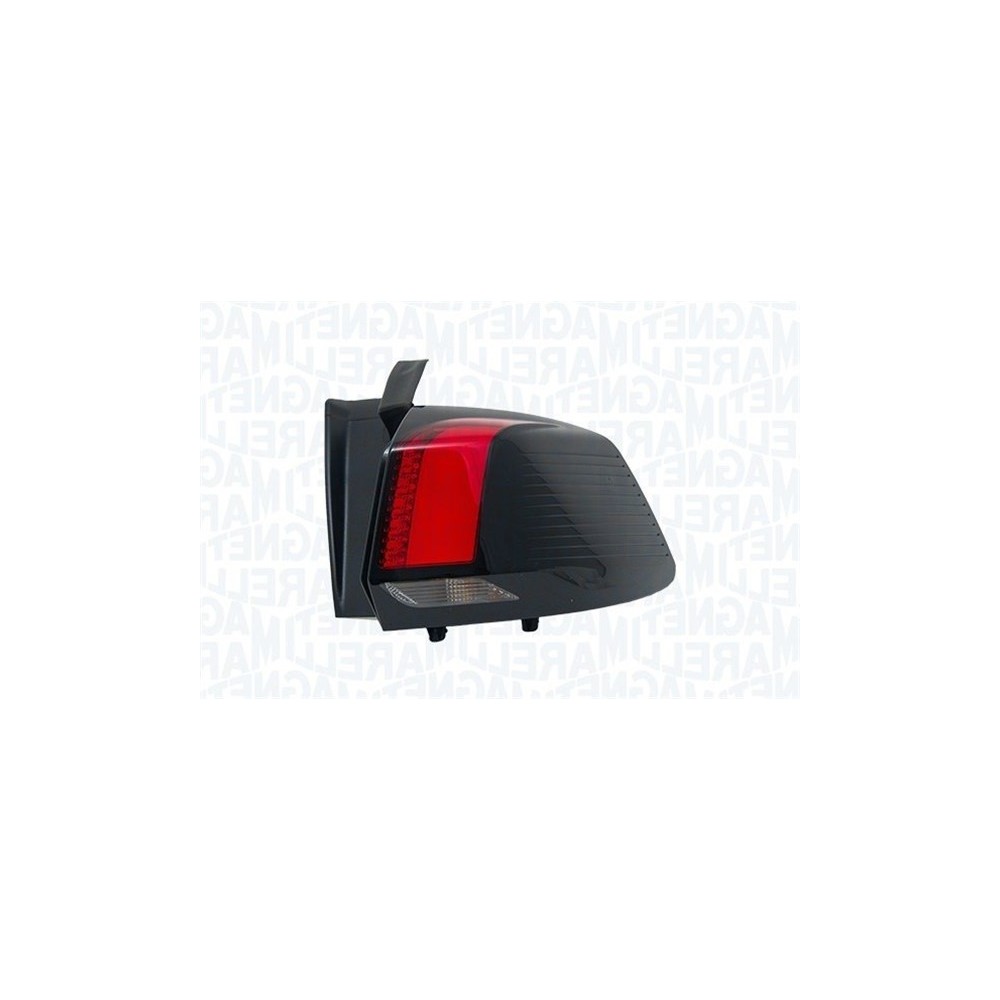 Achetez FEU ARRIÈRE DROIT EXTÉRIEUR LED MAGNETI MARELLI PEUGEOT PEUGEOT 5008 2016.12- au meilleur prix sur todocarrocería.com