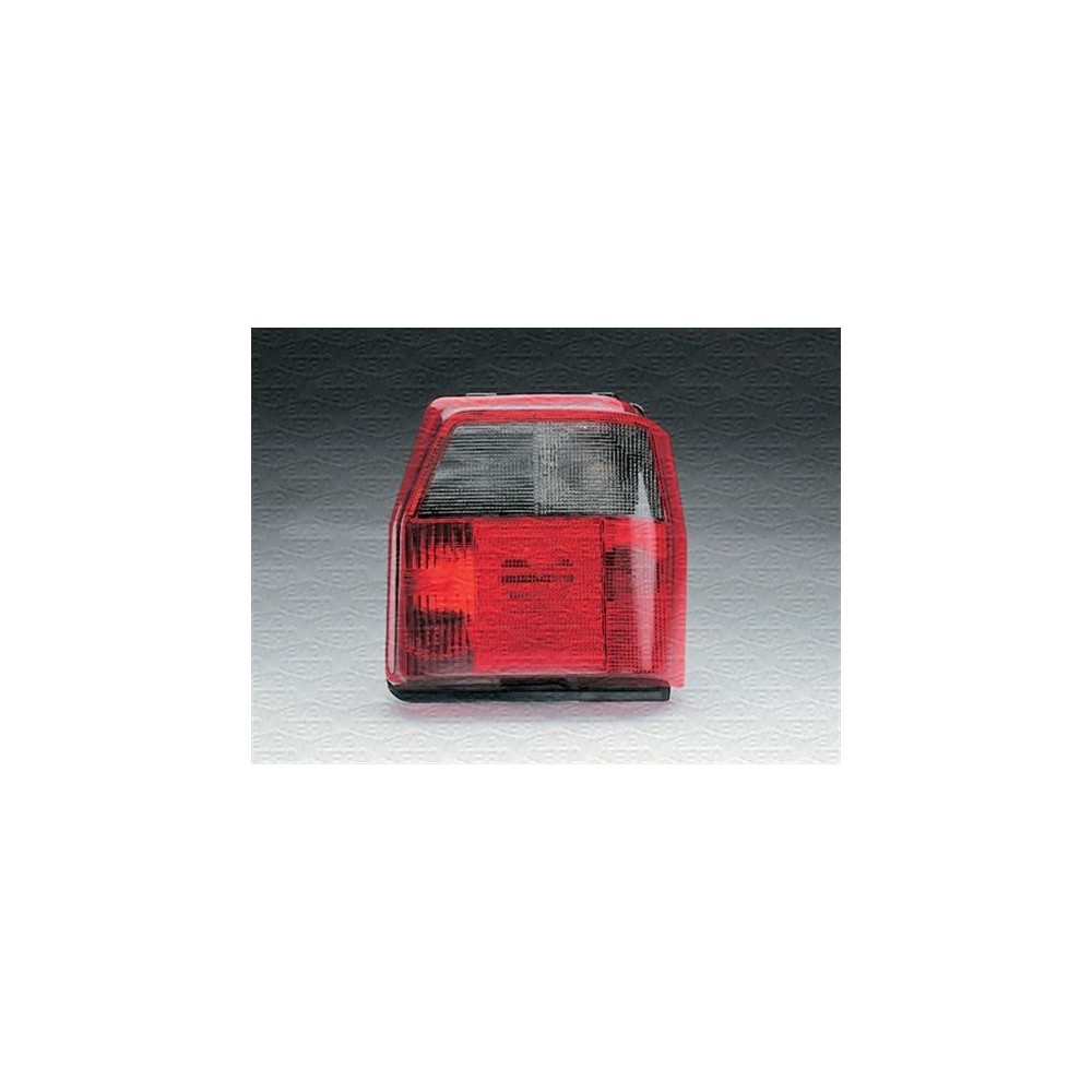 Achetez FEU ARRIÈRE DROIT MAGNETI MARELLI FIAT FIAT UNO 89- au meilleur prix sur todocarrocería.com.