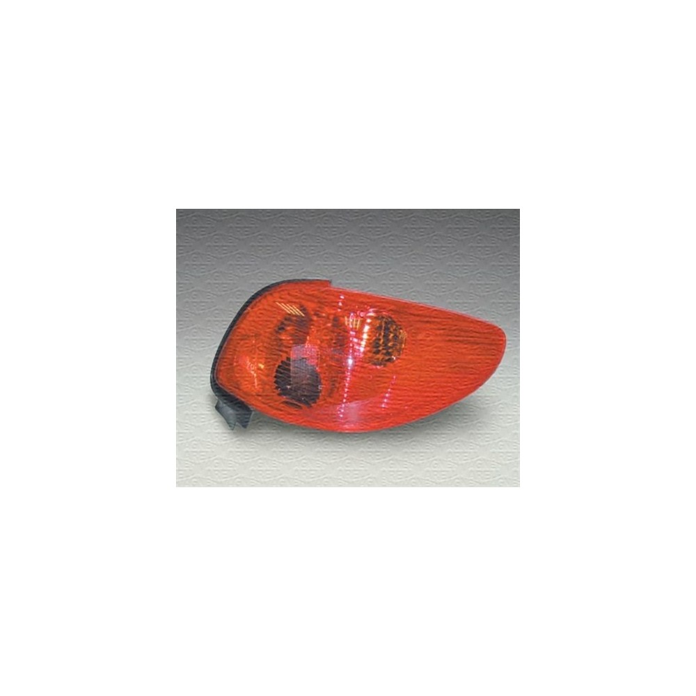 Compra PILOTO TRASERO DERECHO MAGNETI MARELLI PEUGEOT PEUGEOT 206CC 03- al mejor precio en todocarrocería.com