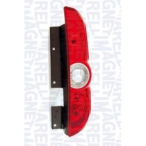 Achetez FEU ARRIÈRE DROIT MAGNETI MARELLI (2P) FIAT FIAT DOBLO 10-/COMBO 12- au meilleur prix sur todocarrocería.com