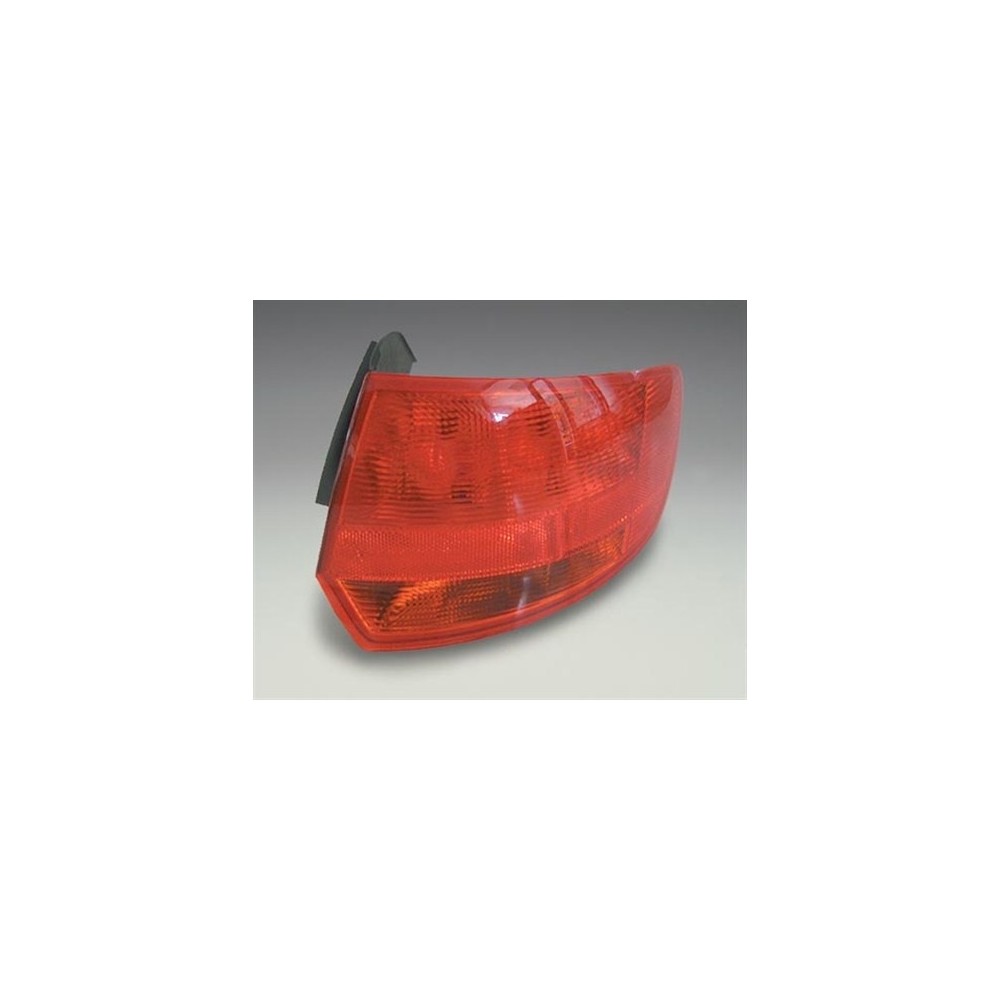 Compra PILOTO TRASERO DERECHO MAGNETI MARELLI (5 PUERTAS) AUDI AUDI A3 03- al mejor precio en todocarrocería.com