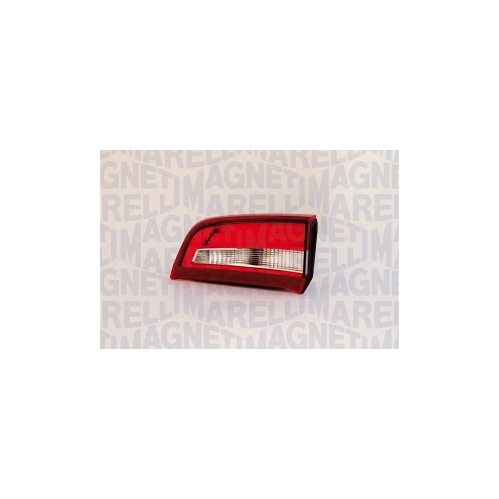 Achetez FEU ARRIÈRE DROIT MEIO MAGNETI MARELLI VOLVO VOLVO S60 10- au meilleur prix sur todocarrocería.com