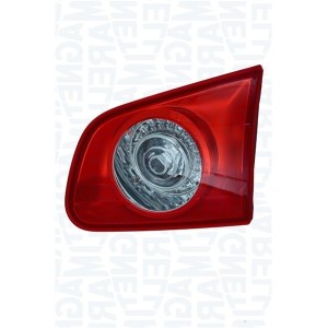 Compra PILOTO TRASERO DERECHO MEIO MAGNETI MARELLI (SW) VW VW PASSAT 05- al mejor precio en todocarrocería.com