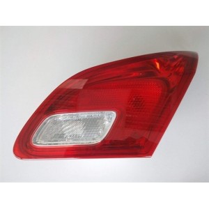 Compra PILOTO TRASERO DERECHO PORTÓN AHUMADO MAGNETI MARELLI OPEL OPEL ASTRA J 5P 09- al mejor precio en todocarrocería.com