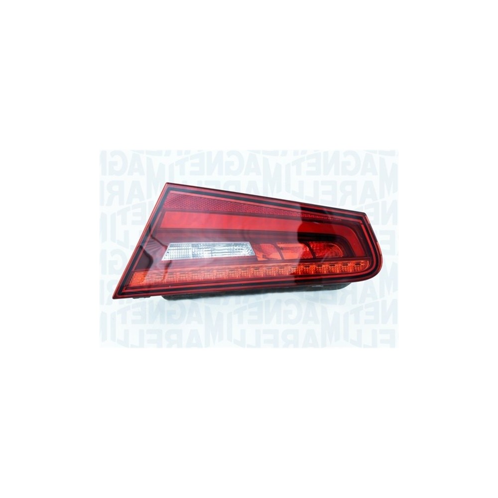 Compra PILOTO TRASERO DERECHO PORTÓN MAGNETI MARELLI (3P LED) AUDI AUDI A3 PQ37  11- al mejor precio en todocarrocería.com