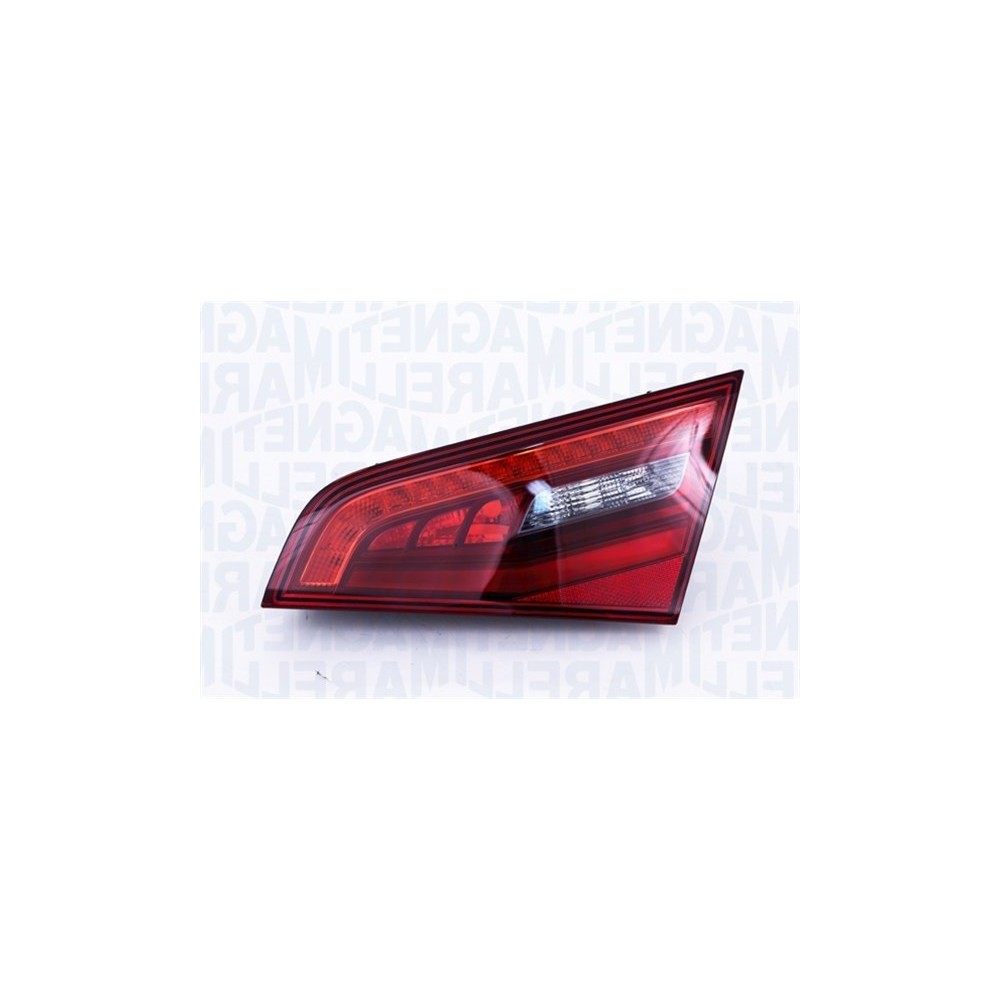 Compra PILOTO TRASERO DERECHO PORTÓN MAGNETI MARELLI (5 PUERTAS LED) AUDI AUDI A3 PQ37  11- al mejor precio en todocarrocería.co