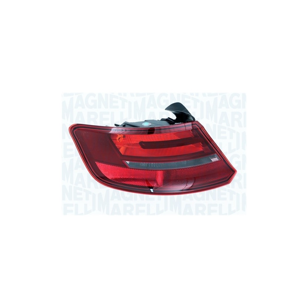 Achetez FEU ARRIÈRE EXTÉRIEUR GAUCHE MAGNETI MARELLI (5 PORTES) AUDI AUDI A3 PQ37 11- au meilleur prix sur todocarrocería.co