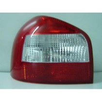 Compra PILOTO TRASERO IZQUIERDO AUDI AUDI A3 00- al mejor precio en todocarrocería.com