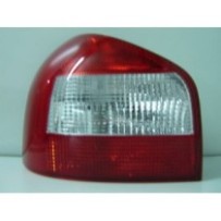 Compra PILOTO TRASERO IZQUIERDO AUDI AUDI A3 00- al mejor precio en todocarrocería.com