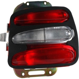 Compra PILOTO TRASERO IZQUIERDO FIAT FIAT BRAVA 95- al mejor precio en todocarrocería.com