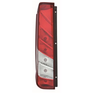 Compra PILOTO TRASERO IZQUIERDO IVECO IVECO DAILY 14- al mejor precio en todocarrocería.com