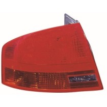 Achetez FEU ARRIÈRE GAUCHE (4 PORTES) AUDI AUDI A4 04- au meilleur prix sur todocarrocería.com