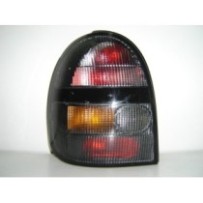 Compra PILOTO TRASERO IZQUIERDO (AHUMADO) OPEL OPEL CORSA 93- al mejor precio en todocarrocería.com