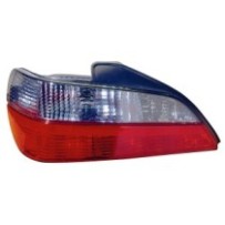 Compra PILOTO TRASERO IZQUIERDO (AUTOM) PEUGEOT PEUGEOT 406 95- al mejor precio en todocarrocería.com
