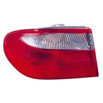Compra PILOTO TRASERO IZQUIERDO (EXTERIOR BLANCO/ROJO) MERCEDES MERCEDES W210 99- al mejor precio en todocarrocería.com