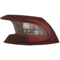 Achetez FEU ARRIÈRE GAUCHE (LED EXTÉRIEUR) PEUGEOT PEUGEOT 308 17- au meilleur prix sur todocarrocería.com