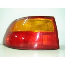 Compra PILOTO TRASERO IZQUIERDO (EXTERIOR)(H/B)(3P) HONDA HONDA CIVIC 92- al mejor precio en todocarrocería.com