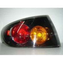 Compra PILOTO TRASERO IZQUIERDO (EXTERIOR)(TRANSP) MAZDA MAZDA 3 SEDAN 04-07 al mejor precio en todocarrocería.com