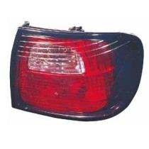 Compra PILOTO TRASERO IZQUIERDO 4 PUERTAS (EXTERIOR) NISSAN NISSAN PRIMERA 00- al mejor precio en todocarrocería.com