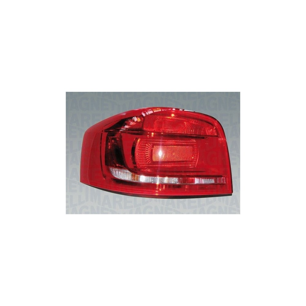 Compra PILOTO TRASERO IZQUIERDO MAGNETI MARELLI (3P) AUDI AUDI A3 2008.07- al mejor precio en todocarrocería.com