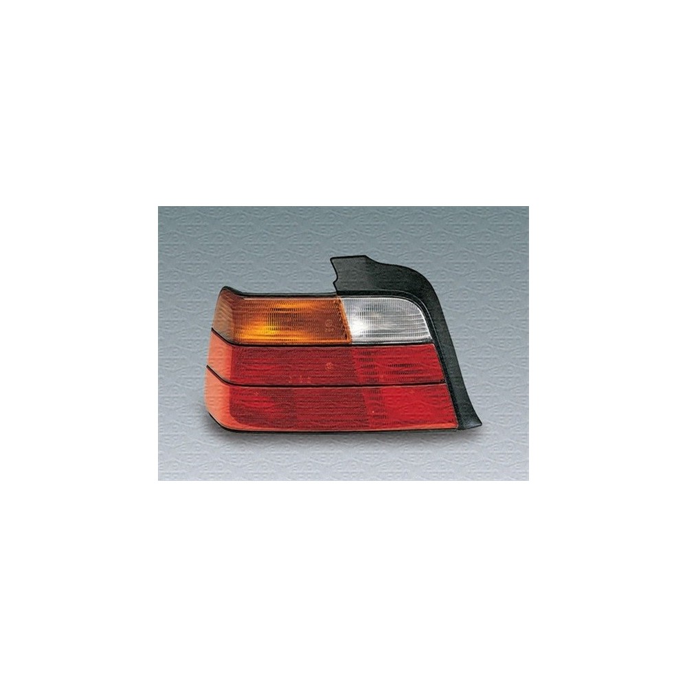 Compra PILOTO TRASERO IZQUIERDO MAGNETI MARELLI (4 PUERTAS 7PINS) BMW BMW E36 91- al mejor precio en todocarrocería.com