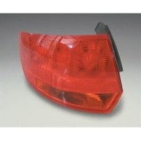 Compra PILOTO TRASERO IZQUIERDO MAGNETI MARELLI (5 PUERTAS) AUDI AUDI A3 03- al mejor precio en todocarrocería.com