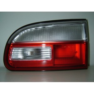 Compra PILOTO TRASERO IZQUIERDO MEIO (BLANCO) MITSUBISHI MITSUBISHI L400 98- al mejor precio en todocarrocería.com