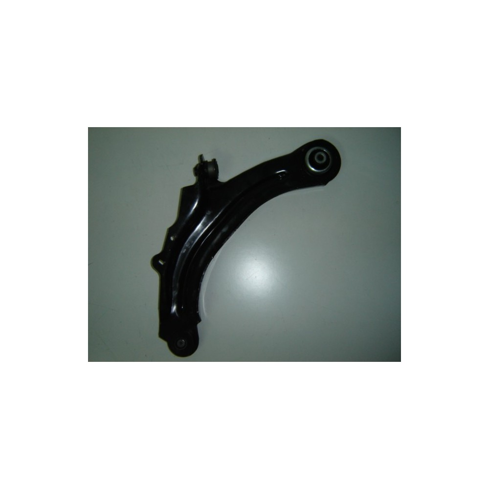 Compra BRAZO SUSPENSIÓN IZQUIERDO RENAULT 18mm RENAULT MEGANE 02- al mejor precio en todocarrocería.com