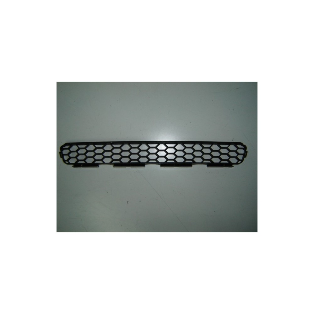 Achetez GRILLE SUZUKI SUZUKI SWIFT 89- au meilleur prix sur todocarrocería.com