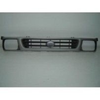 Compra REJILLA (2WD) TOYOTA TOYOTA HILUX LN145 98- al mejor precio en todocarrocería.com