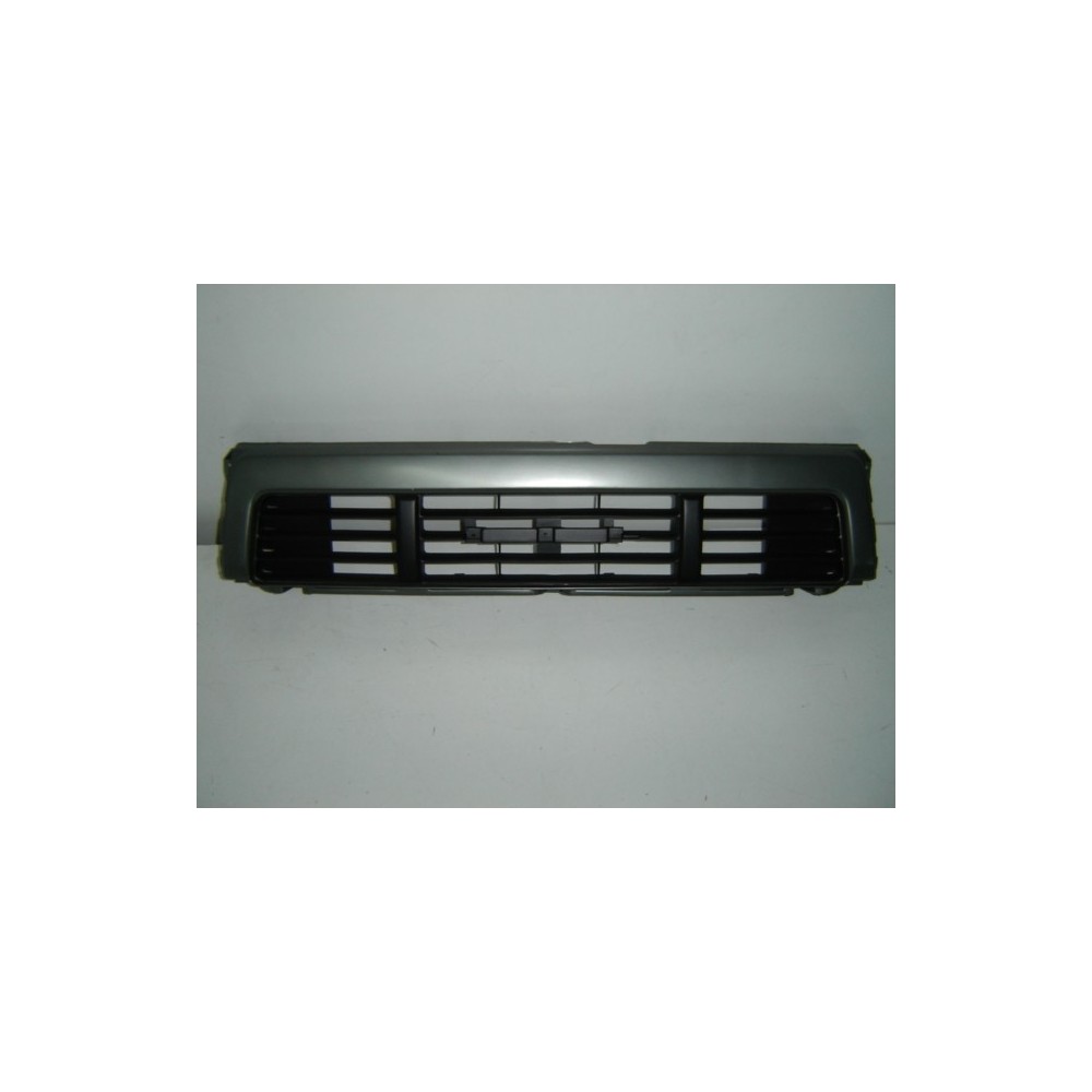 Achetez GRILLE (4WD) TOYOTA TOYOTA HILUX LN105 89- au meilleur prix sur todocarrocería.com