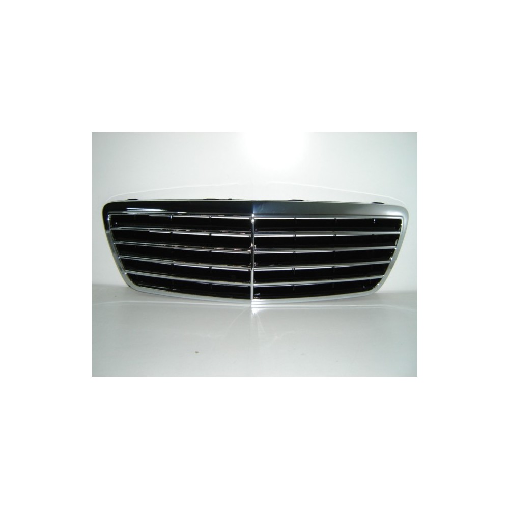 Achetez GRILLE (AVANTGARD) MERCEDES MERCEDES W210 99- au meilleur prix sur todocarrocería.com.