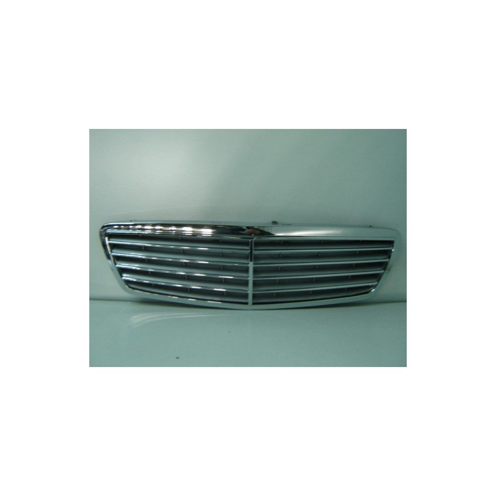 Compra REJILLA (COMPLETA (AVANTGARD) GRIS) MERCEDES MERCEDES C W203 01- al mejor precio en todocarrocería.com