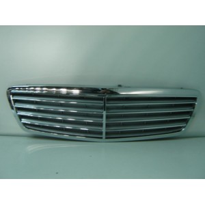 Achetez GRILLE (COMPLÈTE (AVANTGARD) GRIS) MERCEDES MERCEDES C W203 01- au meilleur prix sur todocarrocería.com