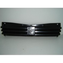 Achetez GRILLE (ESSENCE) PEUGEOT PEUGEOT 205 83- au meilleur prix sur todocarrocería.com