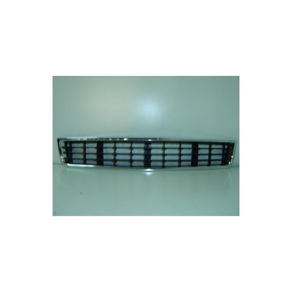 Achetez GRILLE CENTRALE PARE-CHOCS AVANT AUDI AUDI A4 01- au meilleur prix sur todocarrocería.com