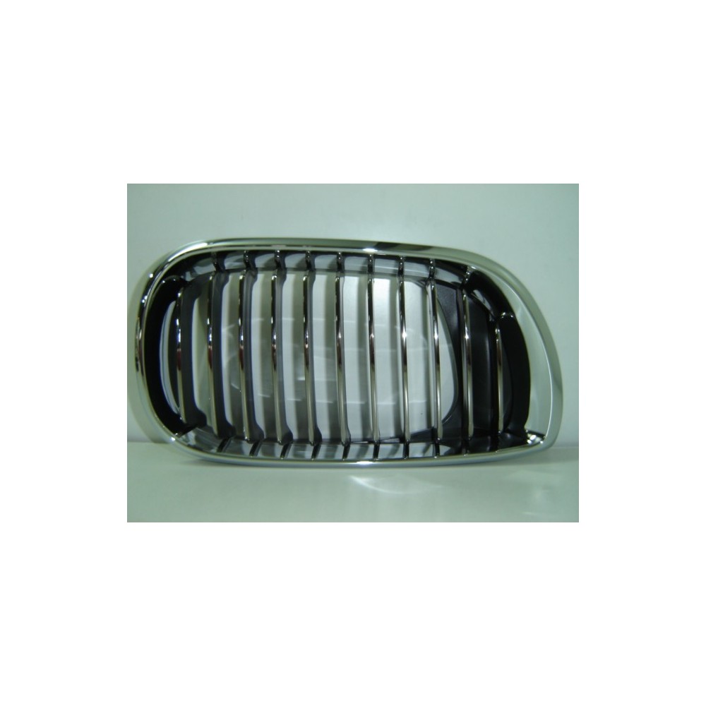 Compra REJILLA DERECHA (CROMADA) BMW BMW E46 01- al mejor precio en todocarrocería.com