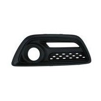 Achetez GRILLE DROITE PARE-CHOCS AVANT (AVEC TROU POUR ANTI-BROUILLARD) RENAULT RENAULT CAPTUR 13- au meilleur prix sur todocarr
