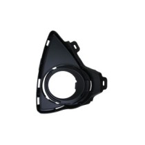 Achetez GRILLE DROITE PARE-CHOCS AVANT (AVEC TROU POUR ANTI-BROUILLARD) TOYOTA TOYOTA AURIS 13- au meilleur prix sur todocarroce