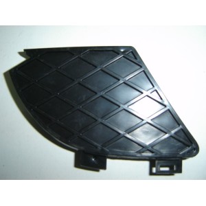 Achetez GRILLE AVANT DROITE (EXTÉRIEUR) MERCEDES MERCEDES W210 99- au meilleur prix sur todocarrocería.com.