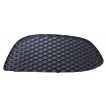 Compra REJILLA DERECHA PARAGOLPES DELANTERO (NEGRO) MERCEDES MERCEDES C W205 14- al mejor precio en todocarrocería.com