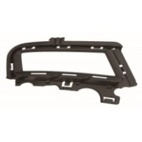 Achetez GRILLE DROITE PARE-CHOCS AVANT AVEC TROUS DE PHARE VW GOLF VII 13- au meilleur prix sur todocarrocería.com