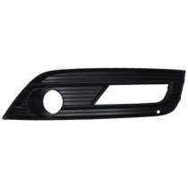 Compra REJILLA INFERIOR DERECHA PARAGOLPES (C/CONTROL DE CRUCERO) AUDI AUDI A4 12- al mejor precio en todocarrocería.com